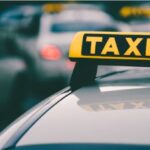 Wie ein Taxi Ihre Reisen in der Stadt bequemer macht